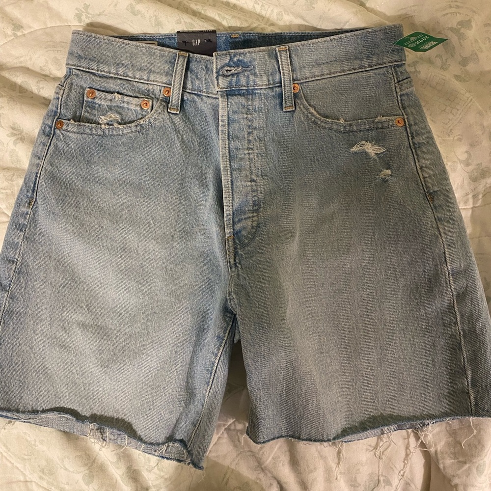 GAP Cheeky Midi Shorts- High-Rise